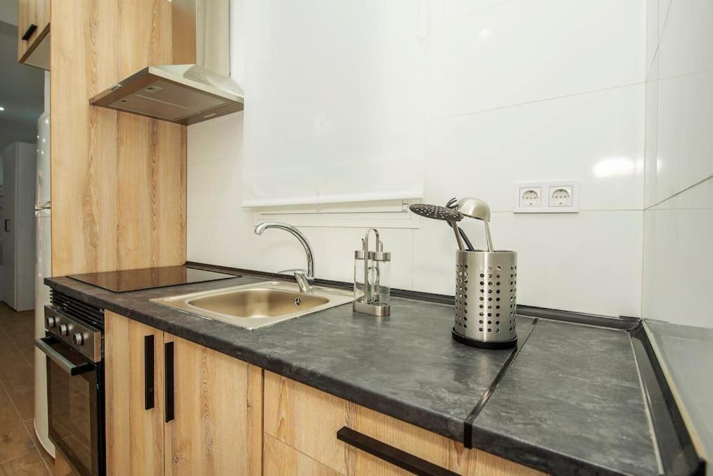 Estudio En Barrio La Latina Appartamento Madrid