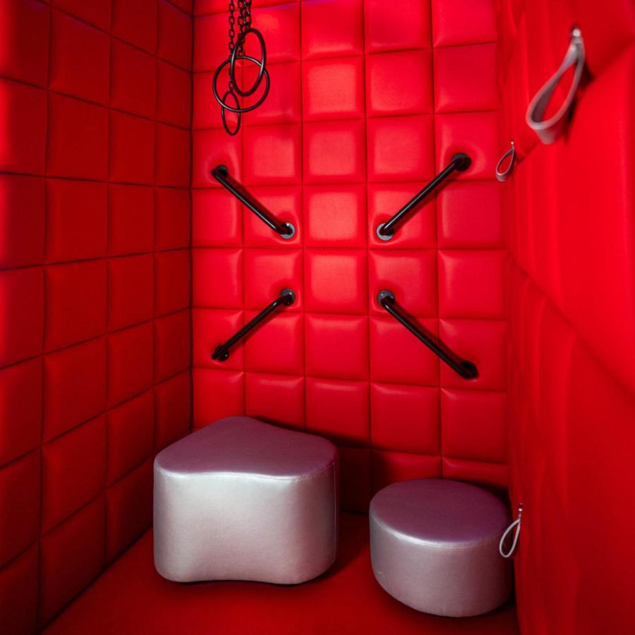 Hotel do amor Avenue - Lovely 2*