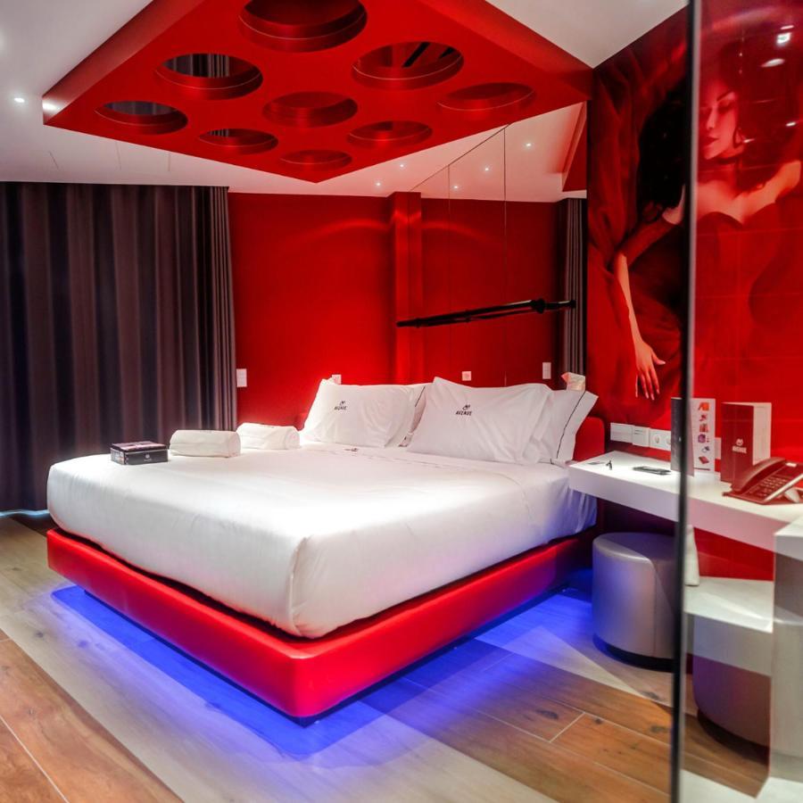 Avenue - Lovely Hotel do amor Madri