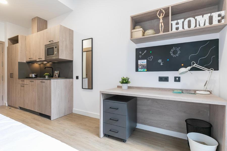 Micampus Sinesio Delgado Student Appartement *