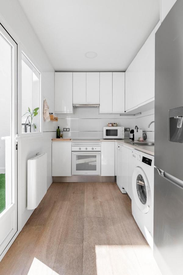 Cozy 2 Bedroom With Patio Madrid