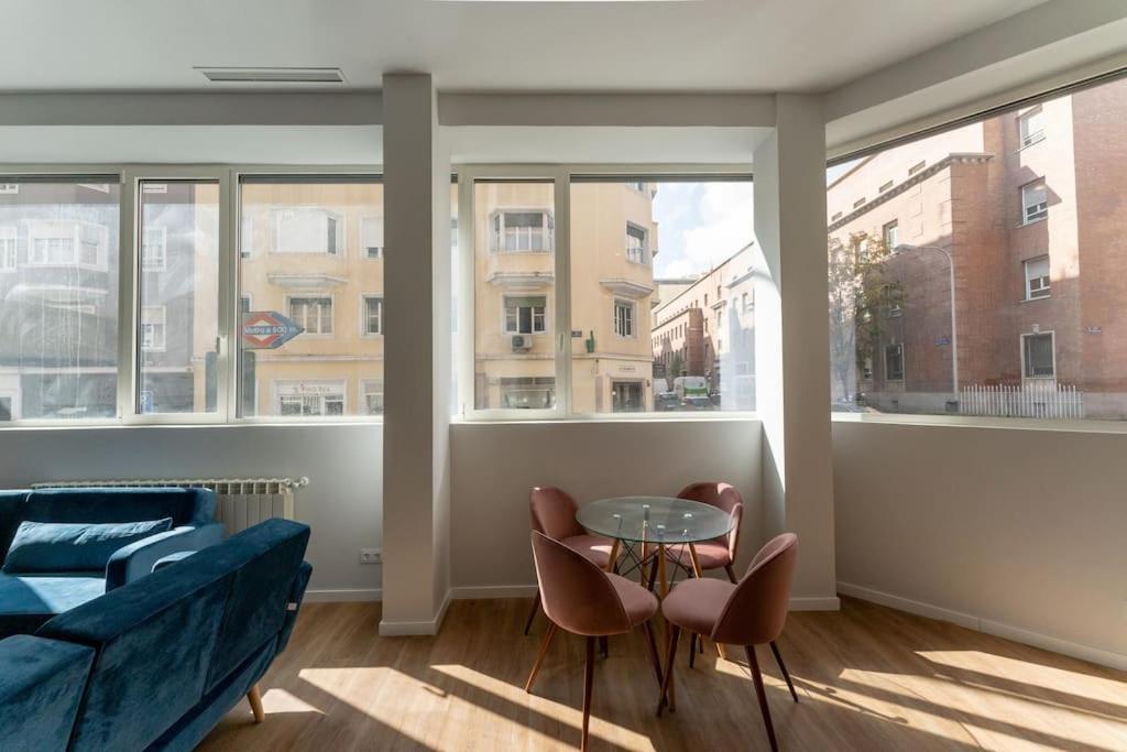 Sunniest In Apartment *