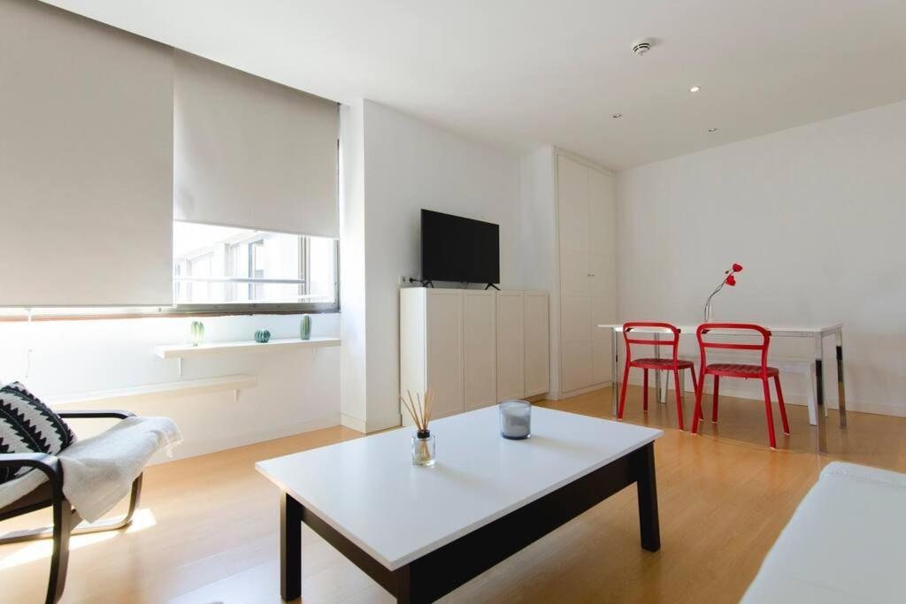 Beautiful Flat A Stone's Throw From The Retiro-vill Madri