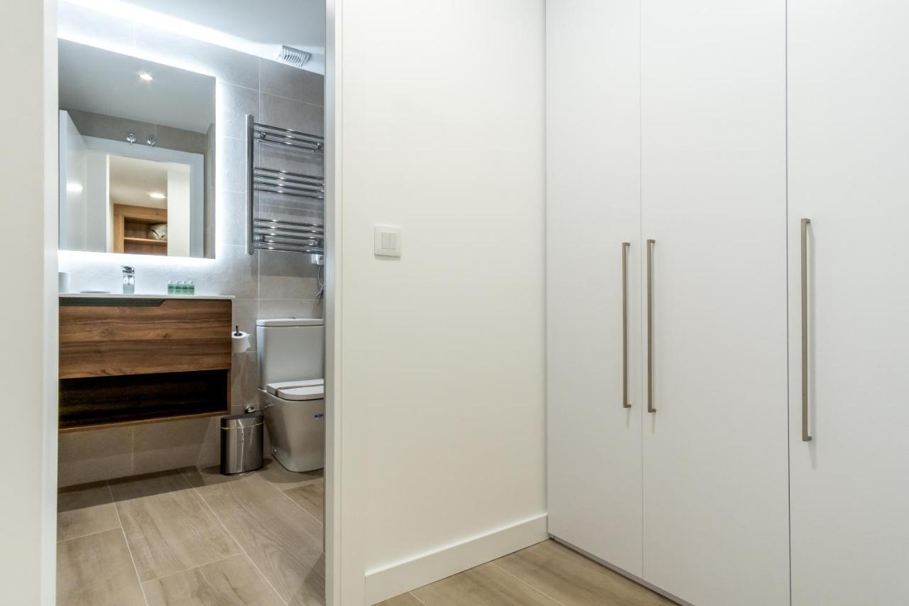 Modern And Bright- 2 Bd 2 Bth - Center * Madrid
