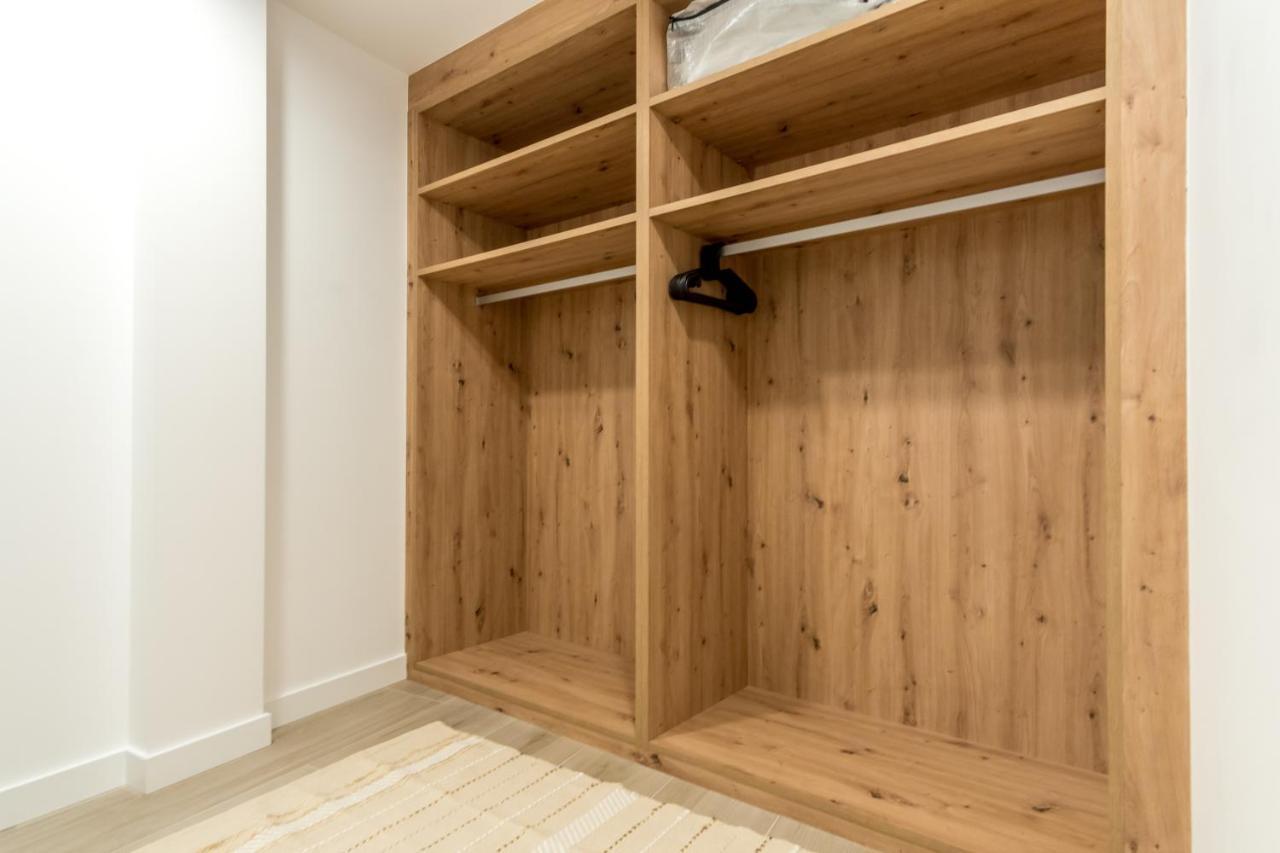 Modern And Bright- 2 Bd 2 Bth - Center Appartamento *