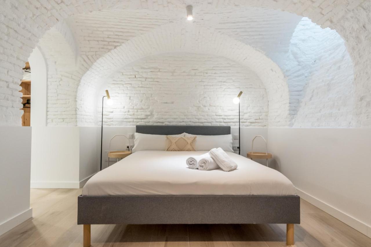 Modern And Bright- 2 Bd 2 Bth - Center * Madrid
