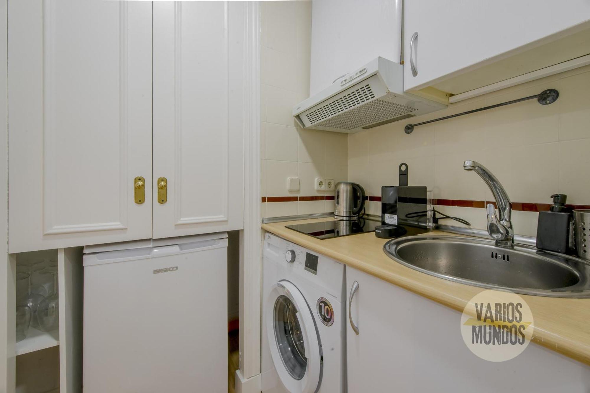 Calle Regueros Loft 3pax En Pleno Chueca * Madri