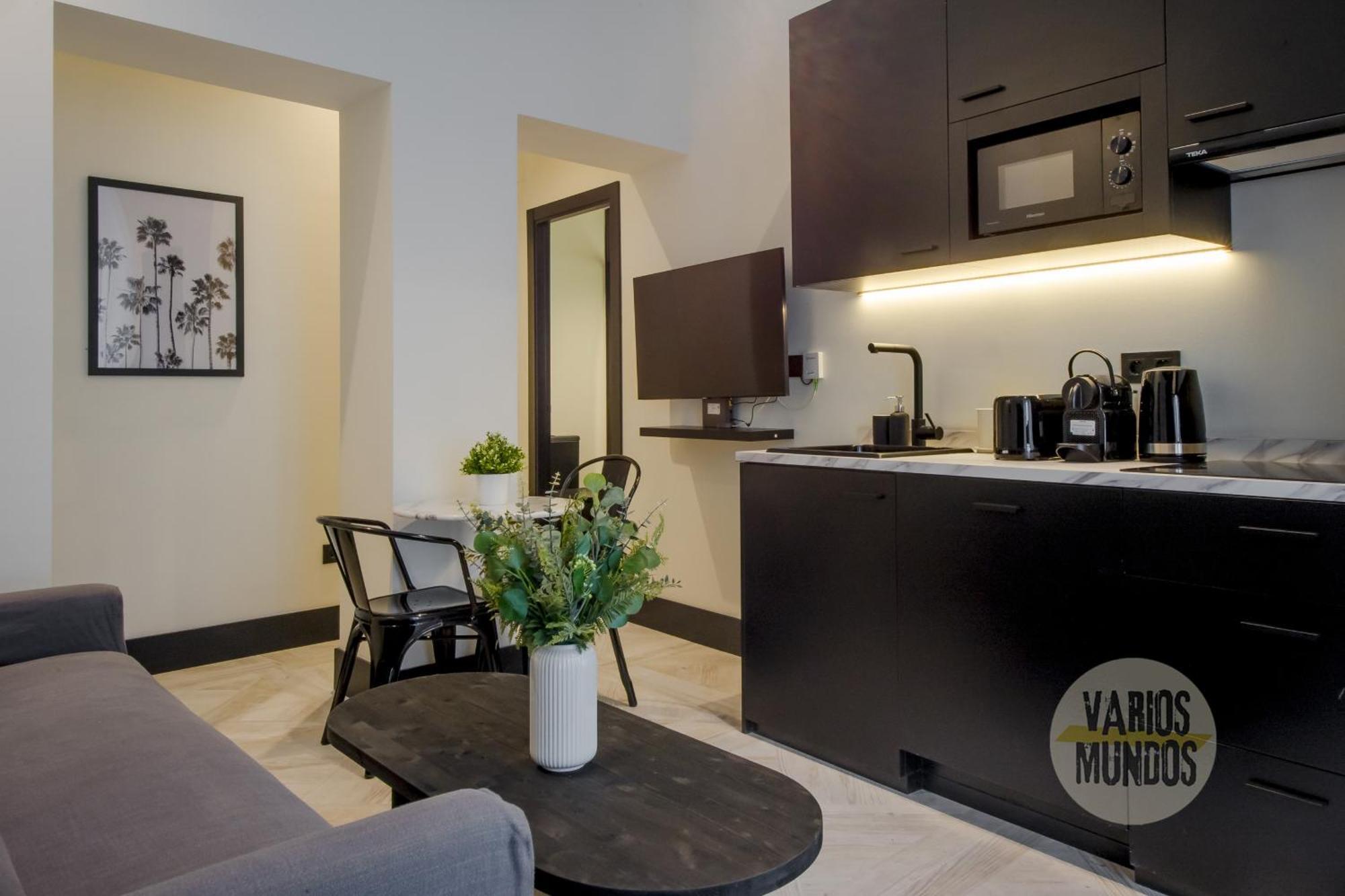 Apartment Iconic En Plena Plaza Del Carmen 4pax E3 Madrid