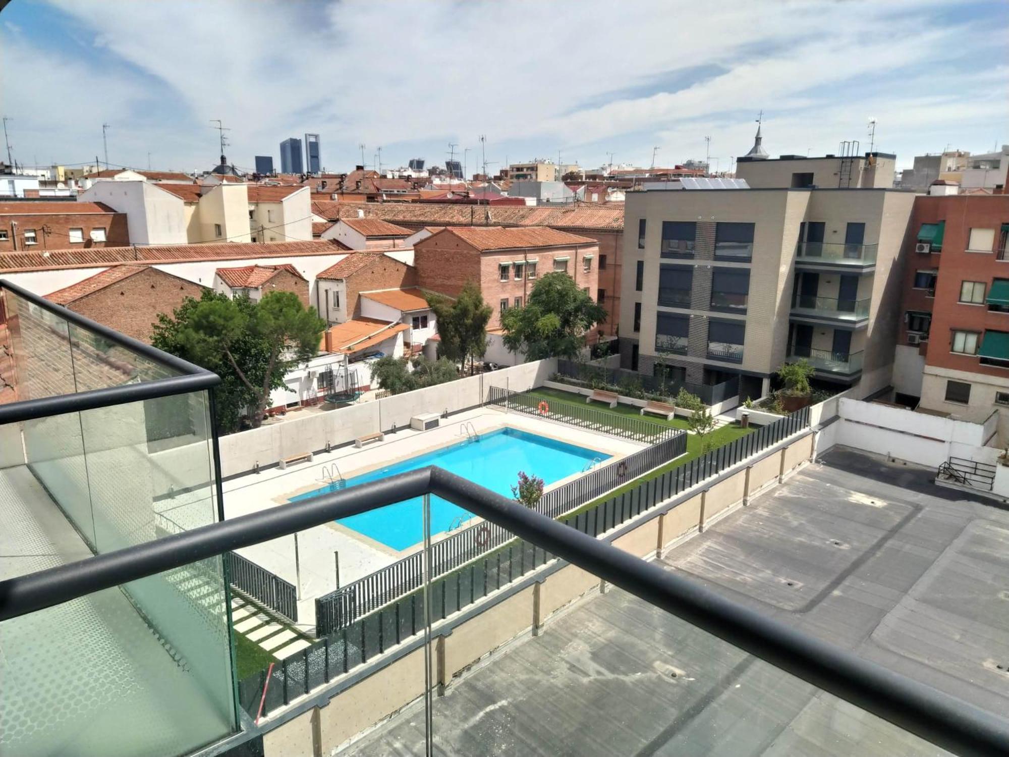 Apartamento 2b2b Deluxe - Jardines De Cuatro Caminos - Business District - Santiago Bernabéu *