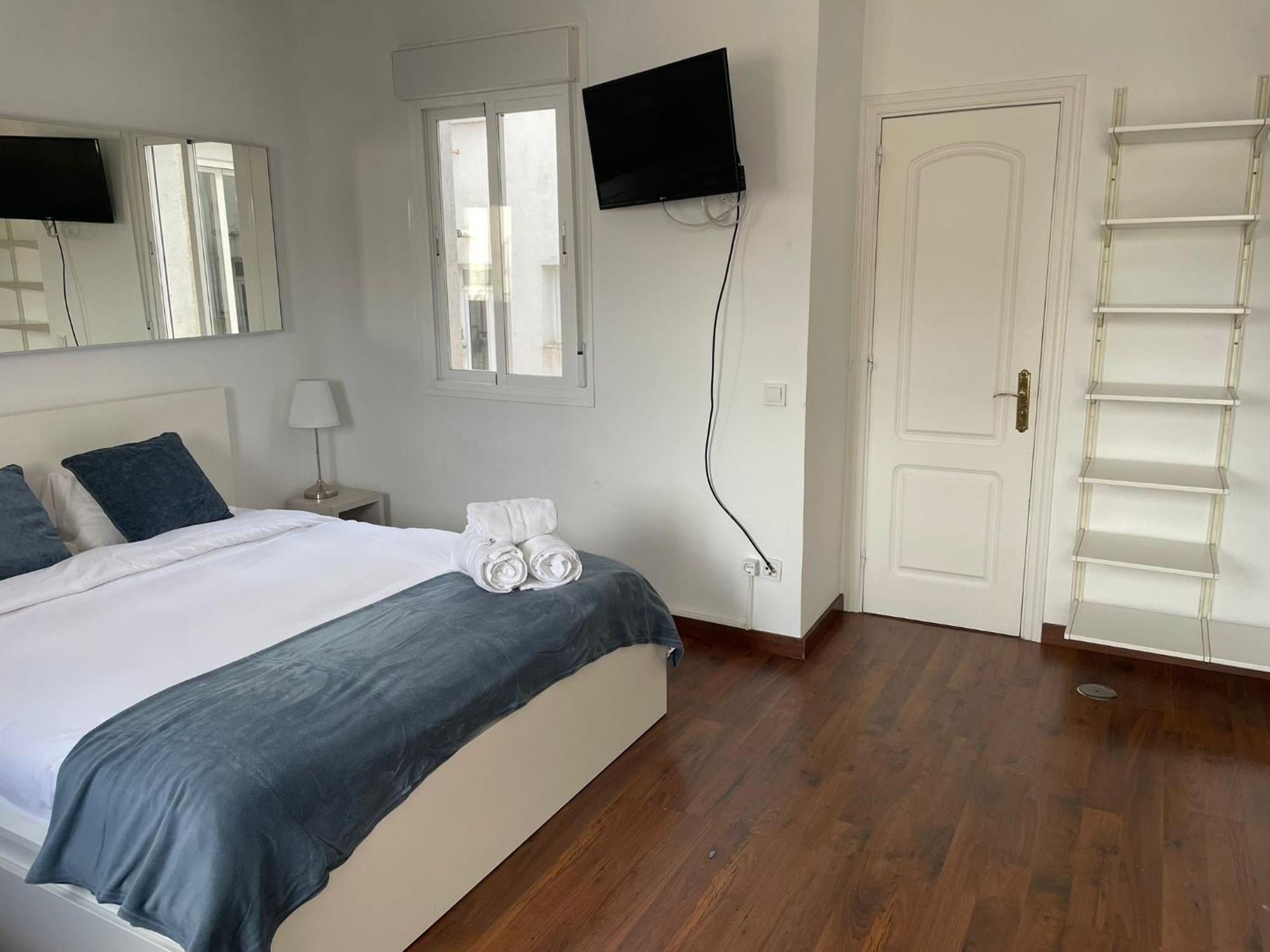Estudio Con Terraza Ibiza-retiro I Accommodatie bij particulieren Madrid