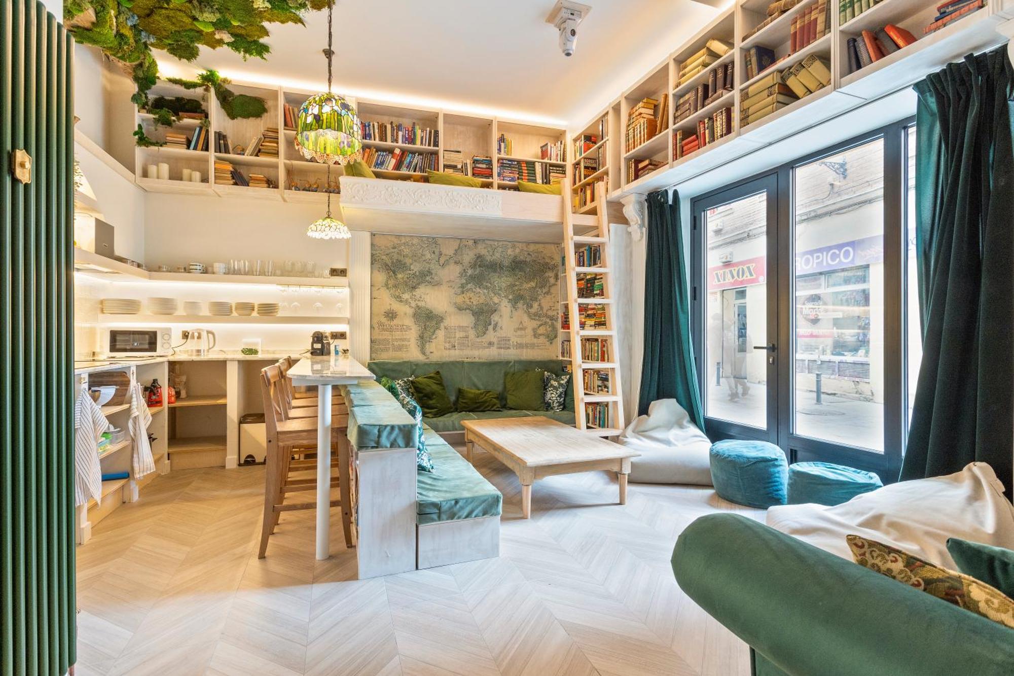 4 Bears Sharehome Guest house Madrid