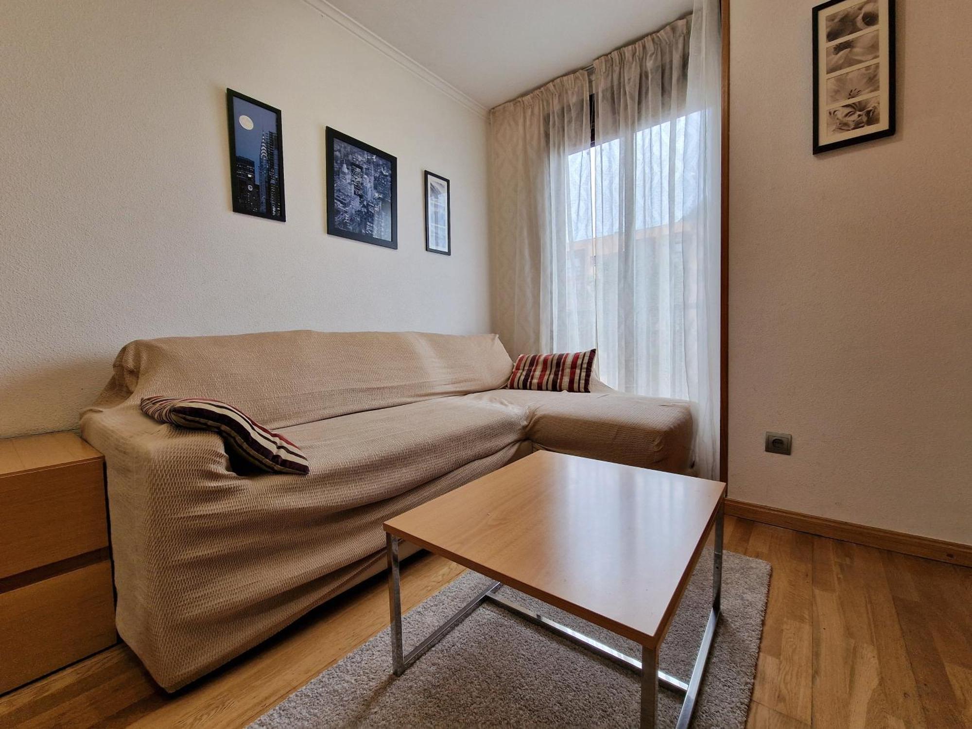 Apartment Samaniego, Piscina Y Garaje Junto Civitas Metropolitano Y Aeropuerto *