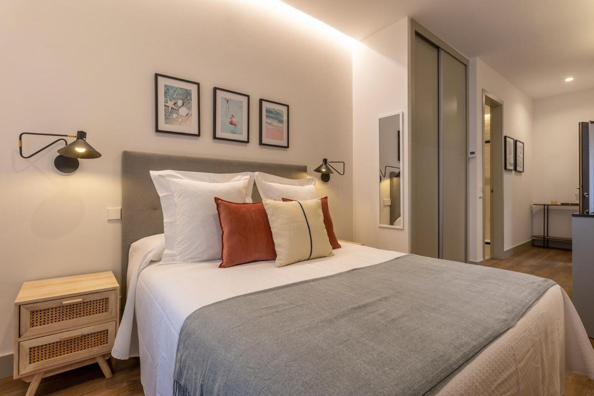 Charming Ground-floor Loft For 2 In Chamberi Ideal Location Quevedo Ii *