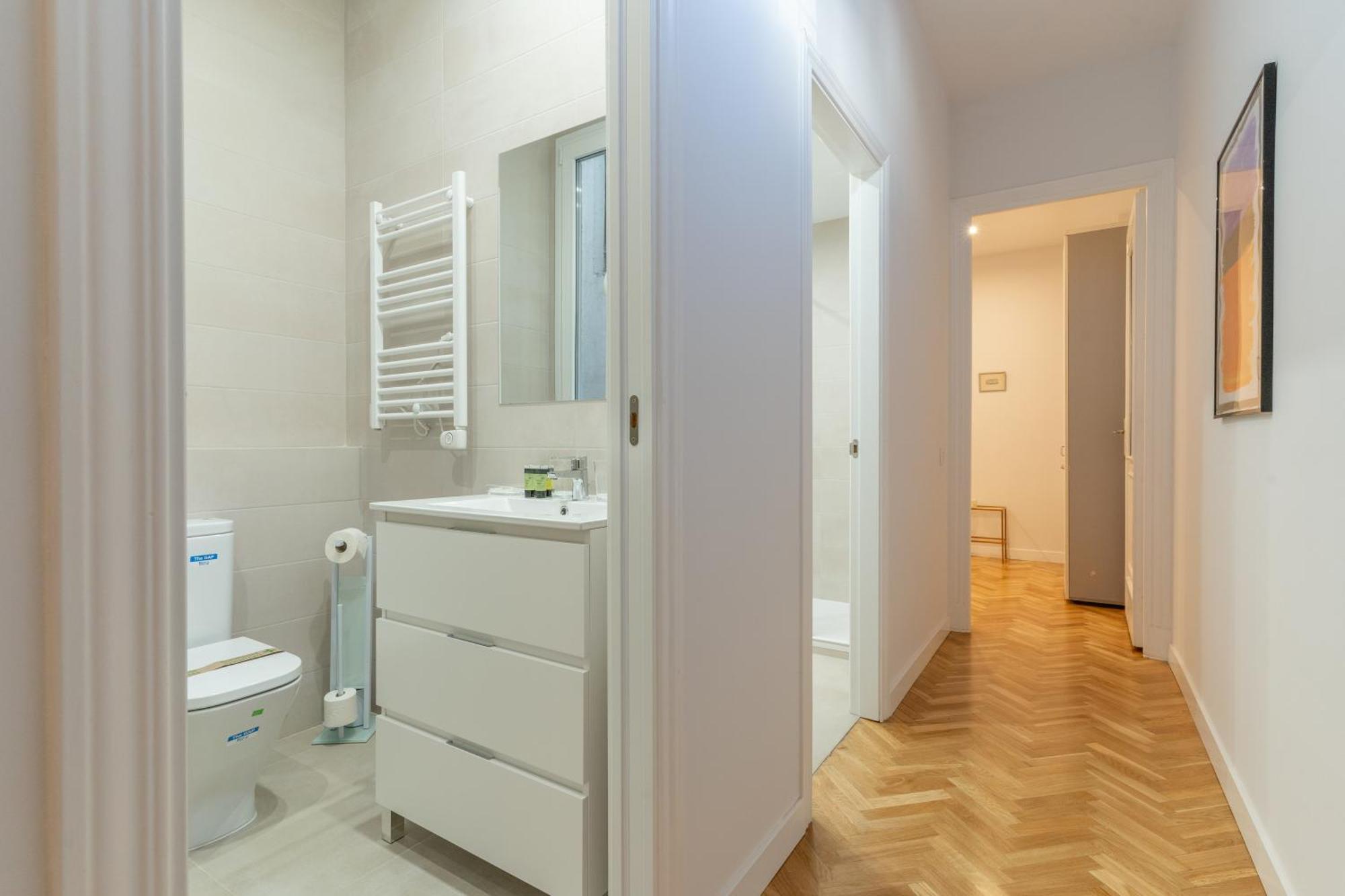 Apartamento Spacious Central-3bedrooms 3bathrooms-sol
