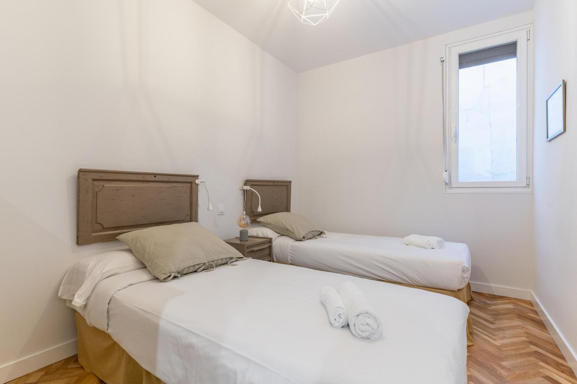 Apartamento Spacious Central-3bedrooms 3bathrooms-sol Madrid