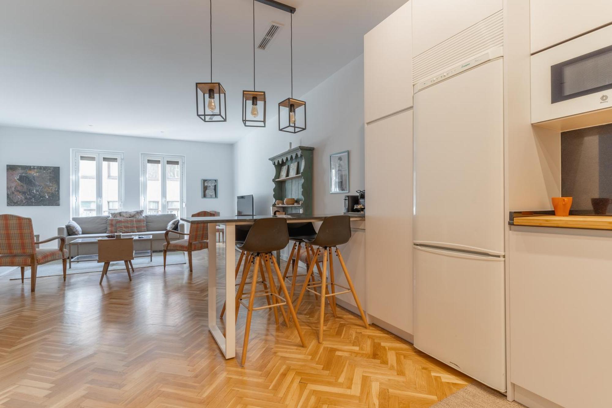 Apartamento Spacious Central-3bedrooms 3bathrooms-sol