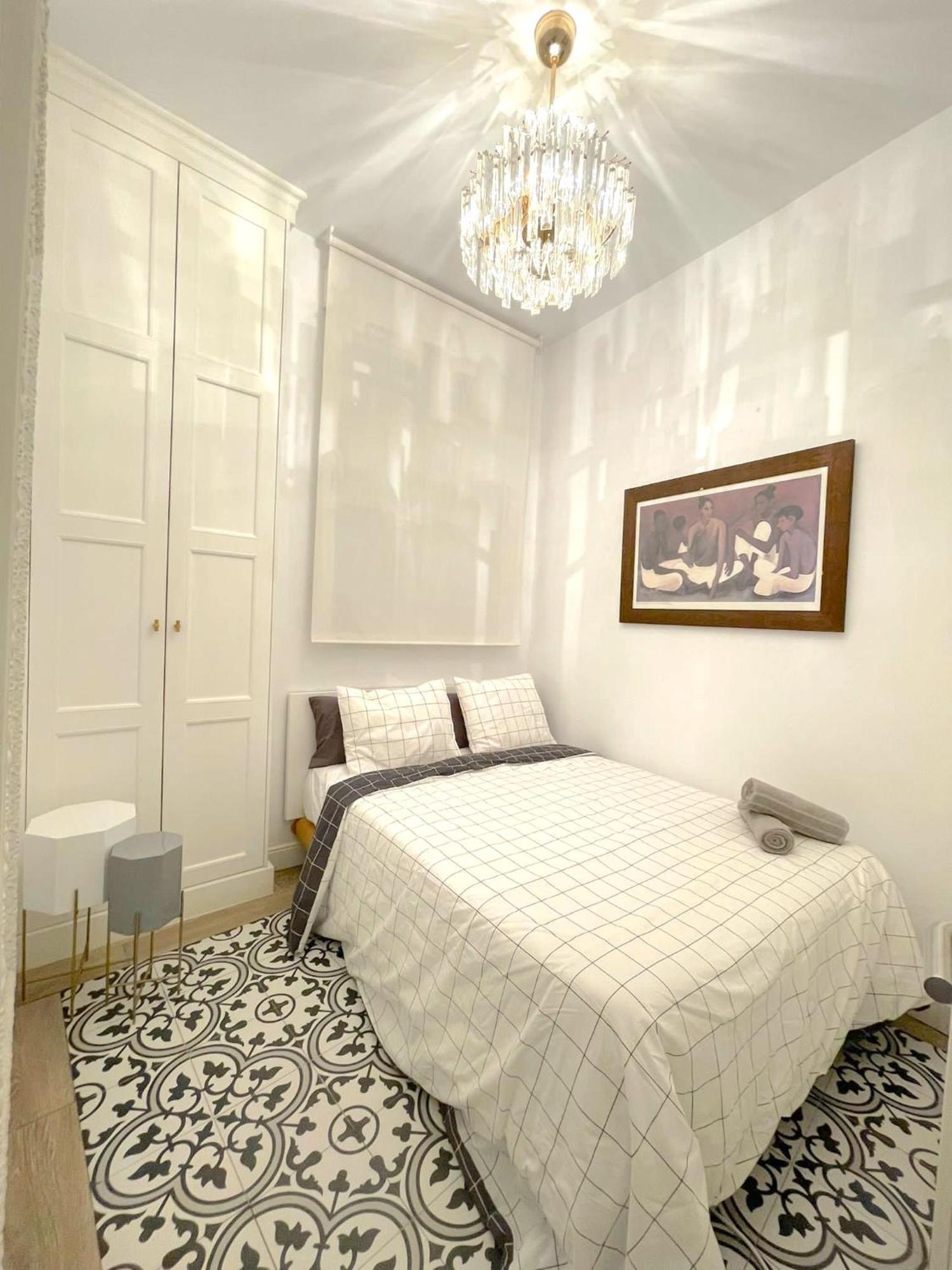 New In City-center, Gran Via Madrid