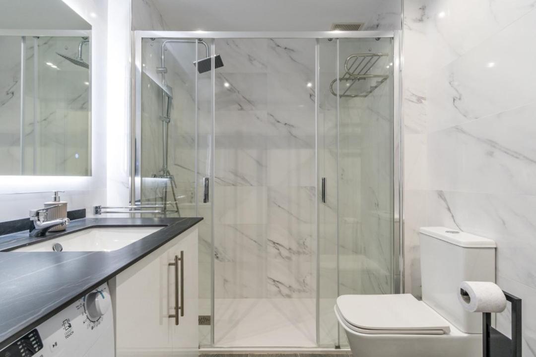 Brigth- Pool Parking-1bd 1bth-prado Appartamento Madrid