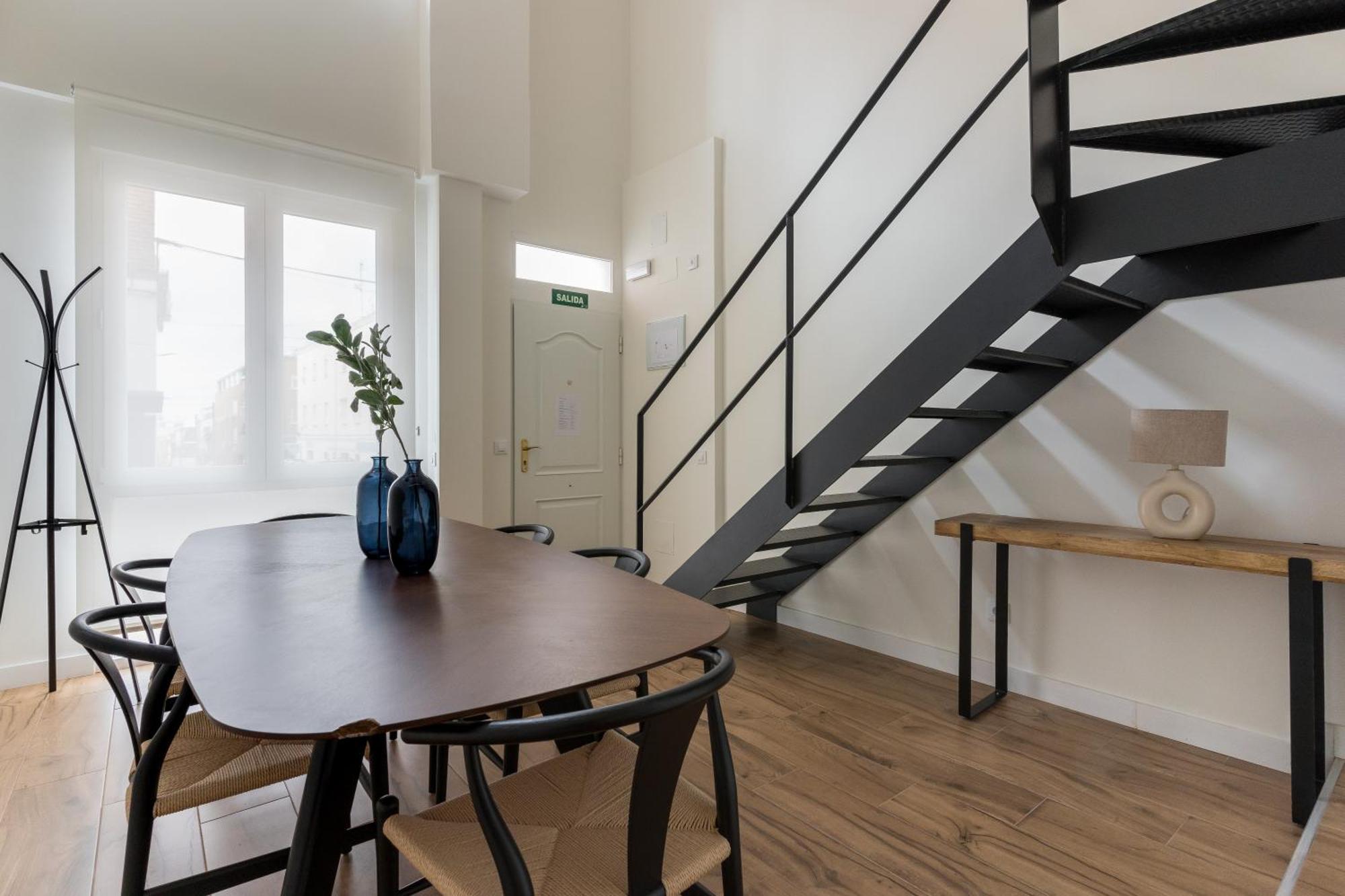 Modern And Wide- 3bd 2,5 Bth- Plaza Castilla * Madrid