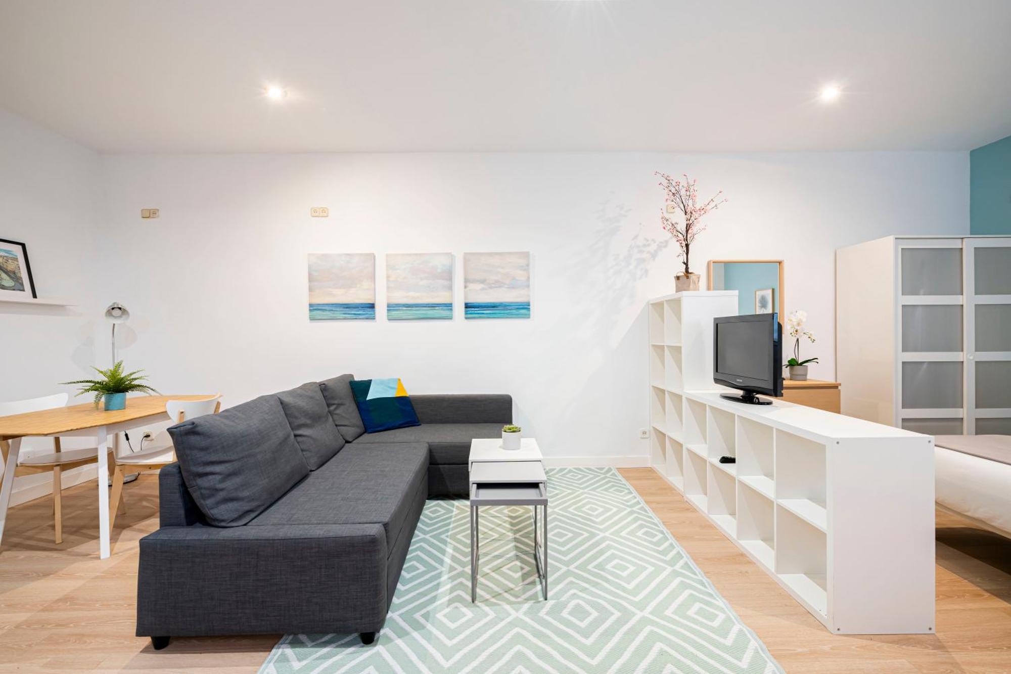 Homelike Letras Apartamento Madri