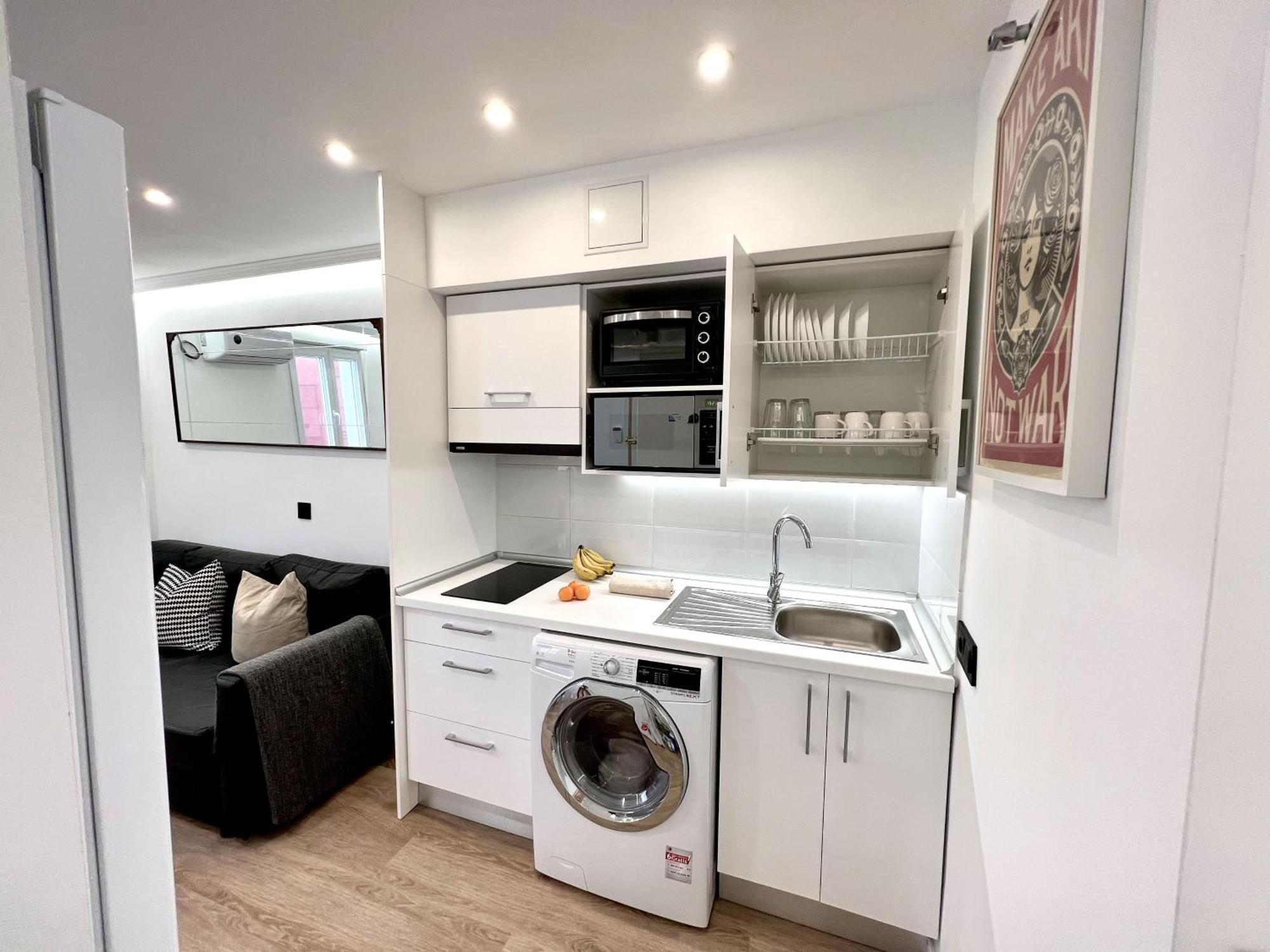 Apartment In The Heart Of Madrid-piso En Malasana Madrid