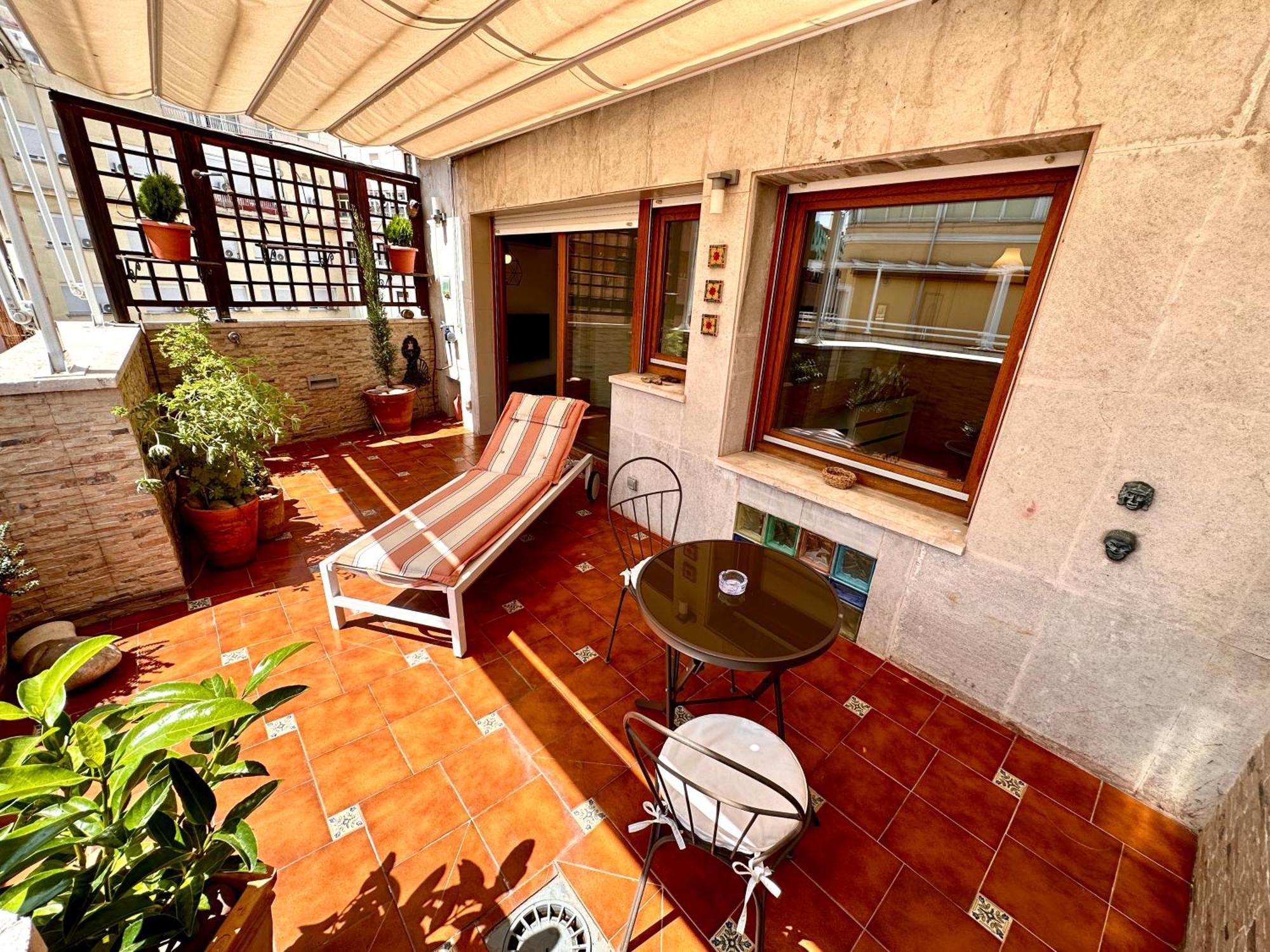 Far Gran Via Albergue *