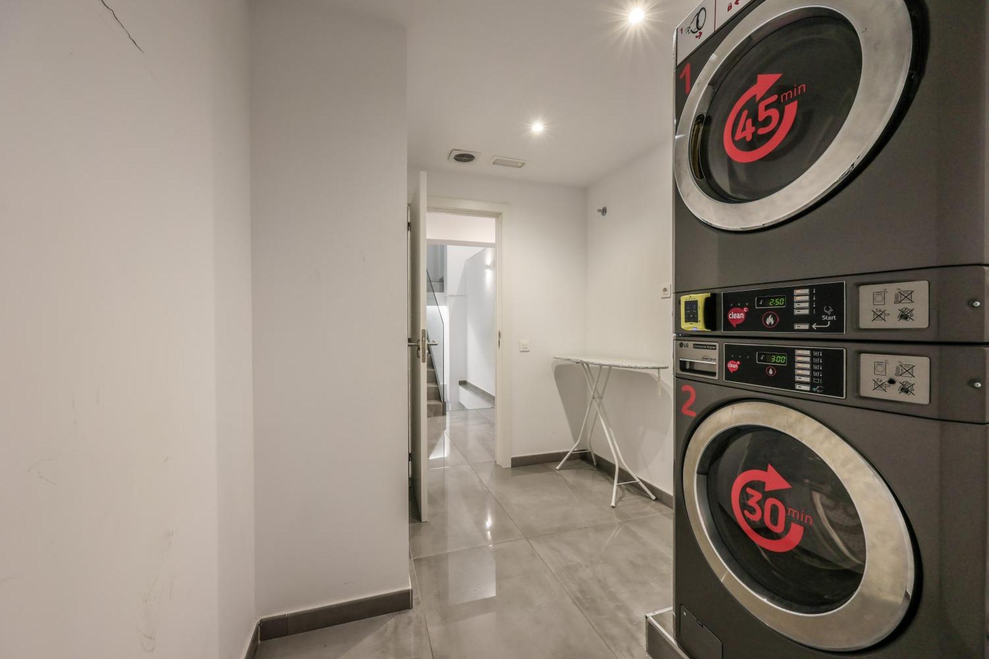 Amazinn Places Blasco De Garay 102 Gasthof Madrid
