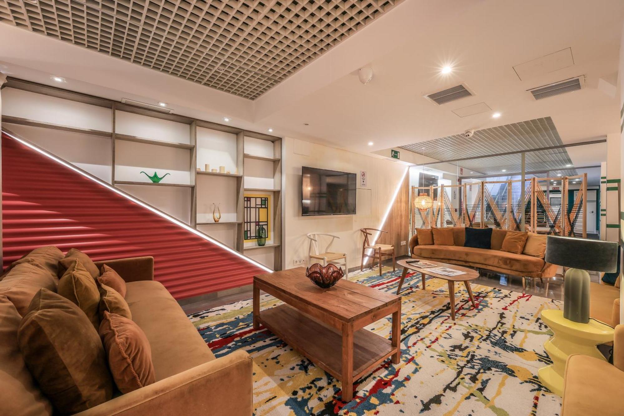 Amazinn Places Blasco De Garay 102 * Madrid