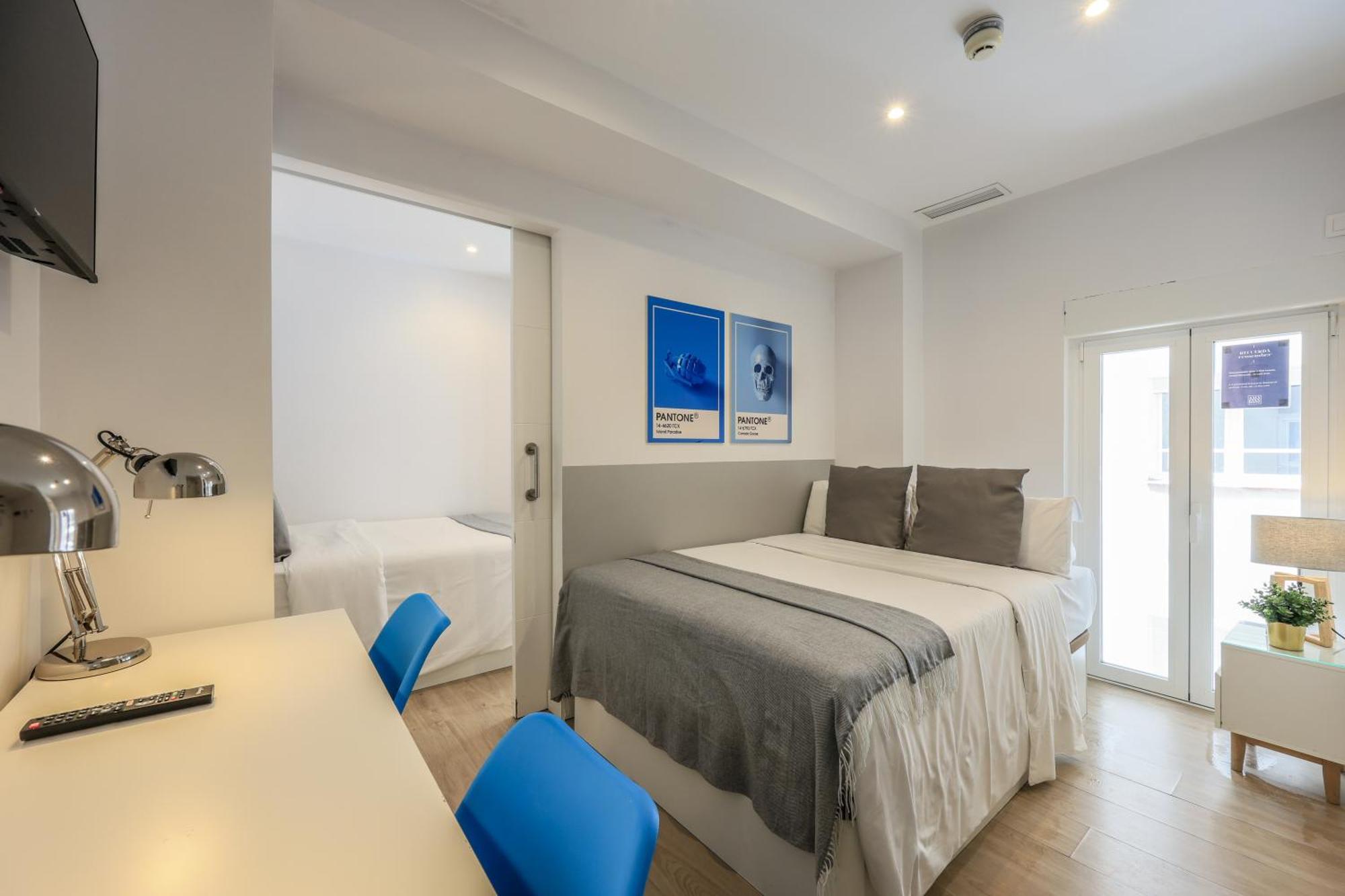 Amazinn Places Blasco De Garay 102 Madrid