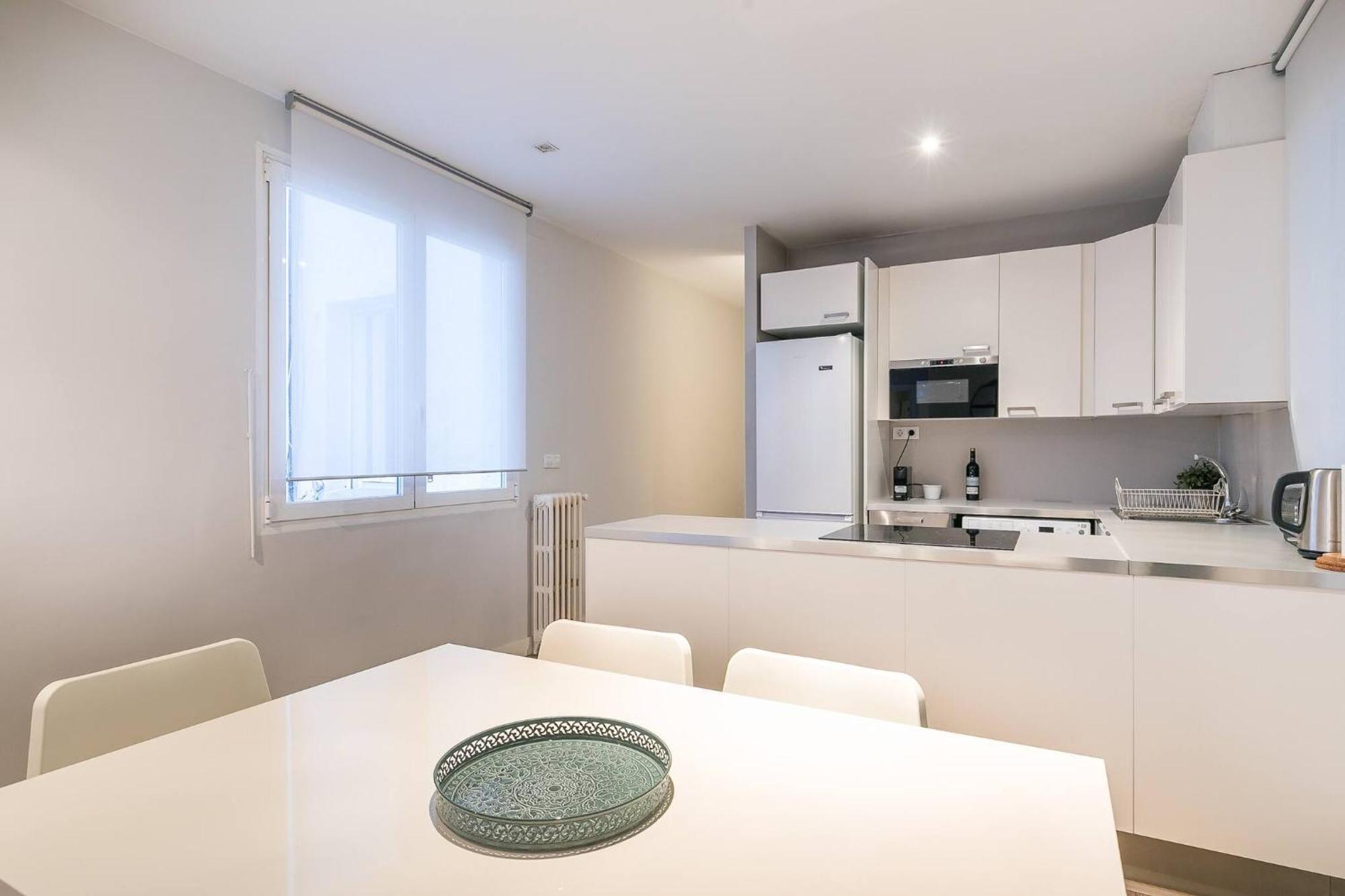 Castellana Apartment *