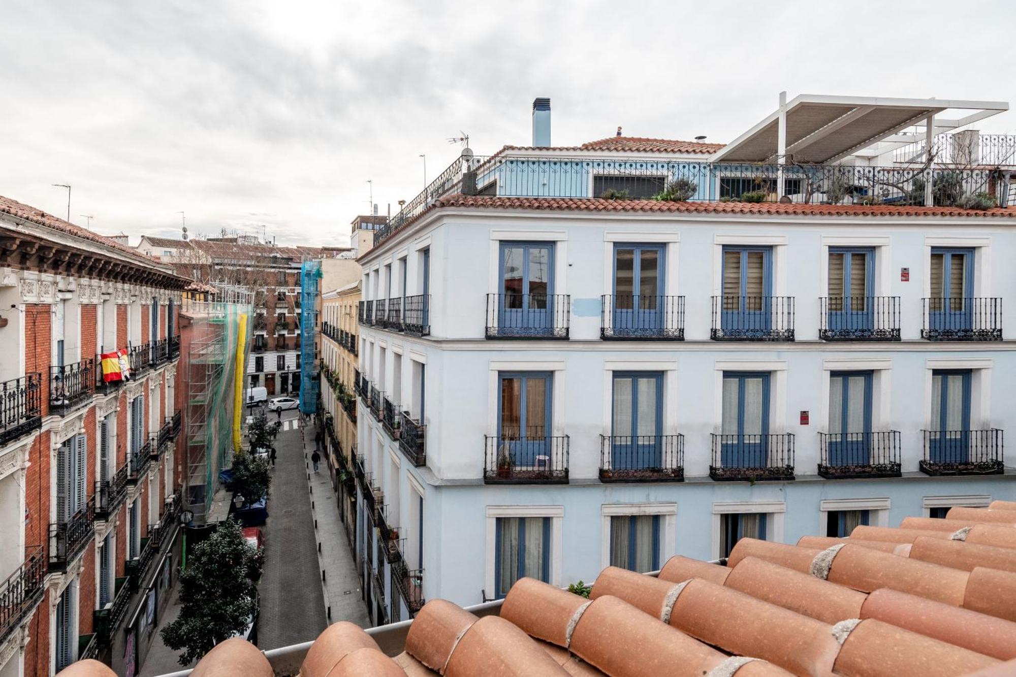 Charming La Latina Vibes Madrid
