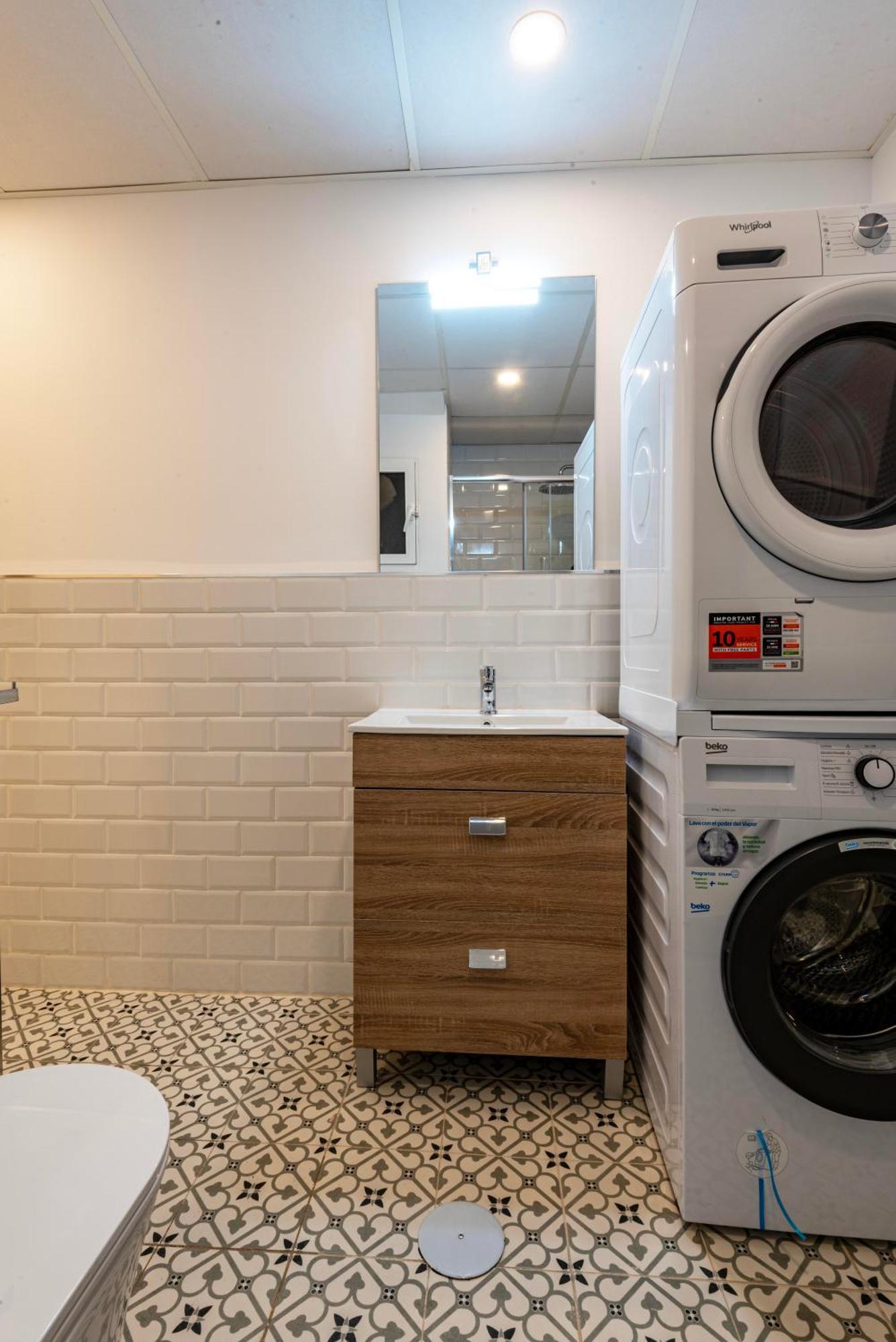 Apartamento A Centro, Metro 2 Min A Pie