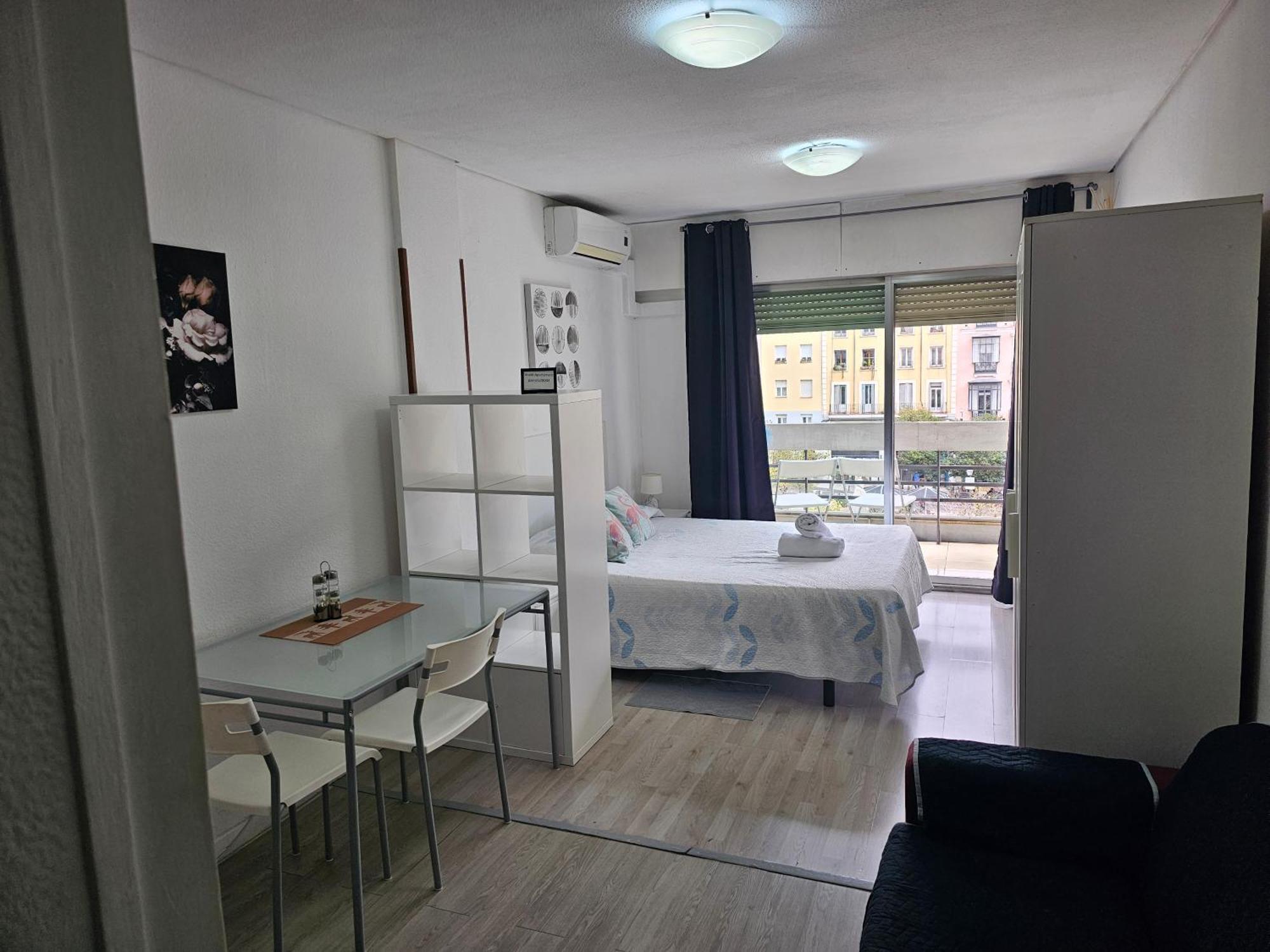 Estudio Doble Con Balcon En Centro Apartamento *