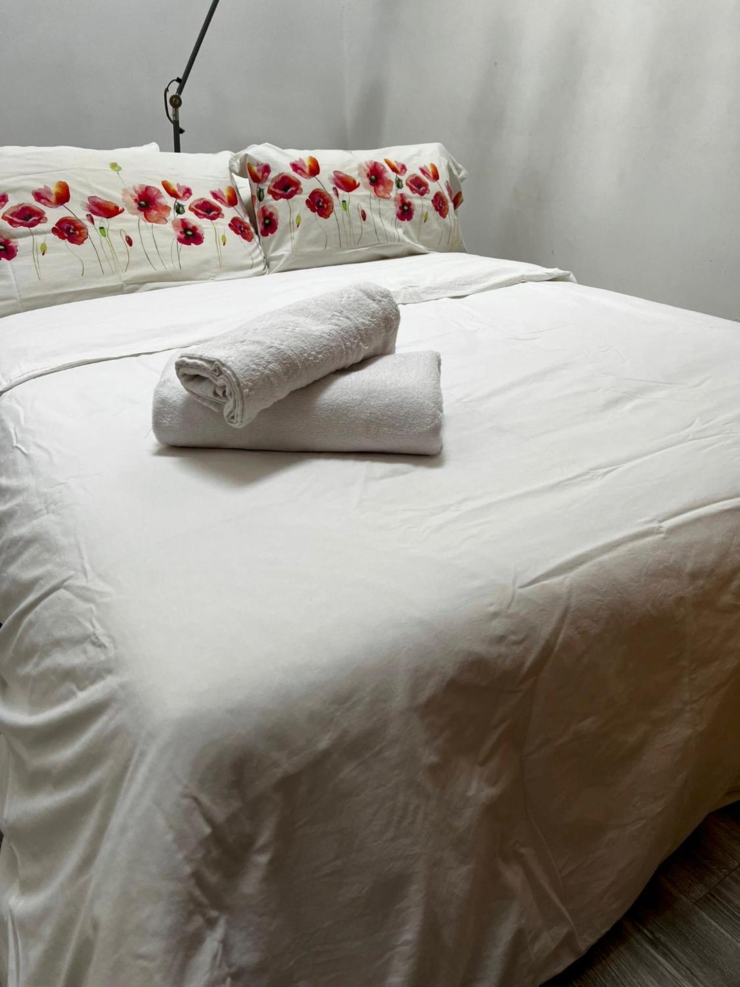 Penthouse, 3bed In Heart Of Malasana * Madrid