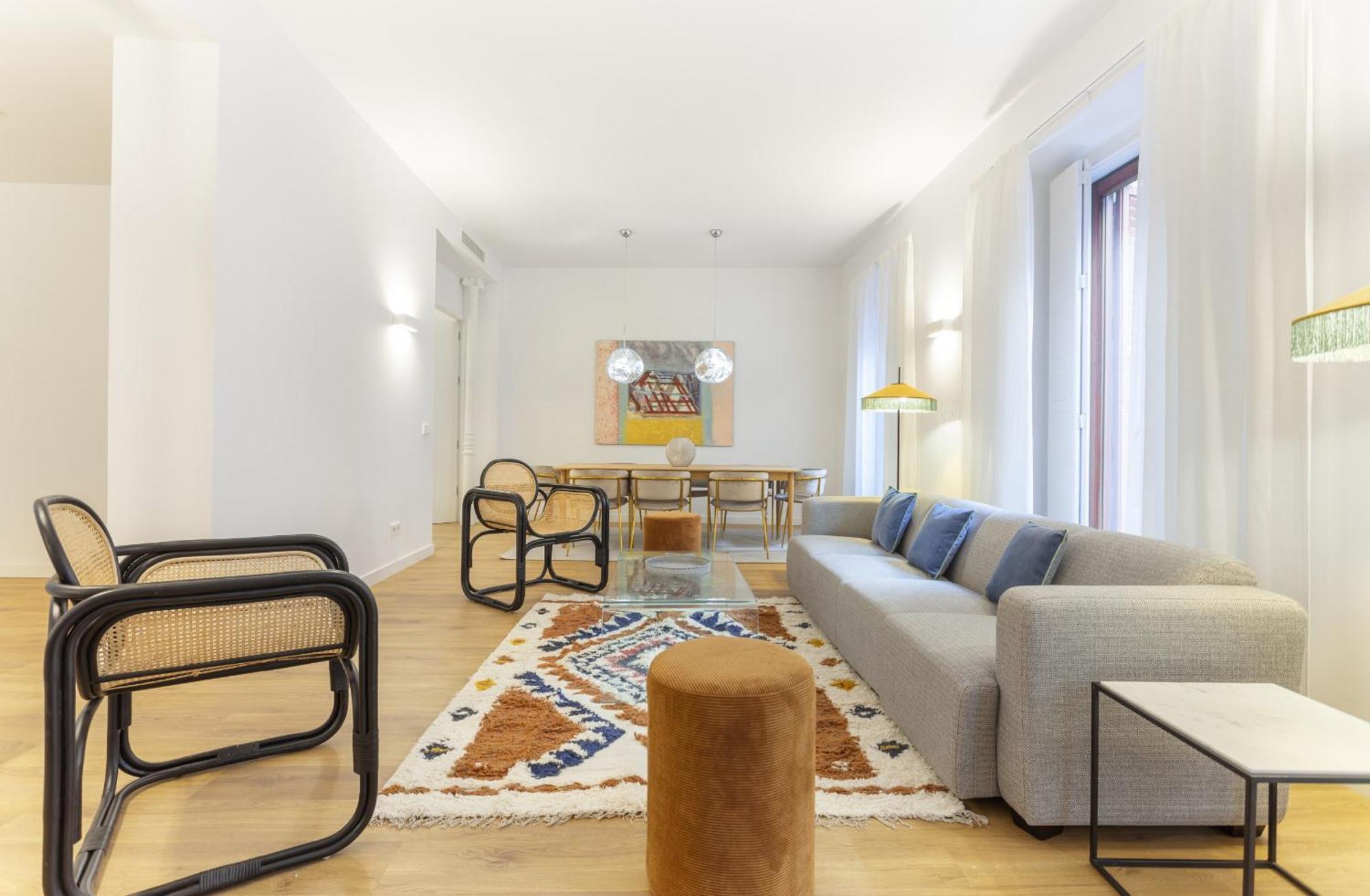 Cibeles Luxe In *