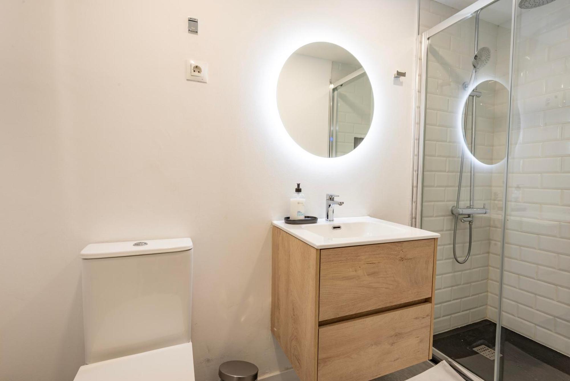 Apartamento 28 Noches, 3 Min De Metro, Centro Madri
