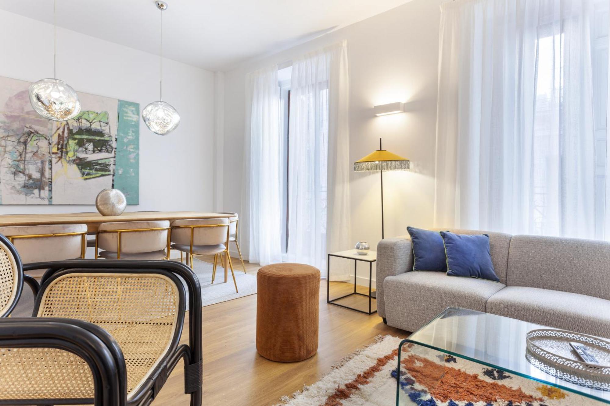 Cibeles Luxe In Appartement *