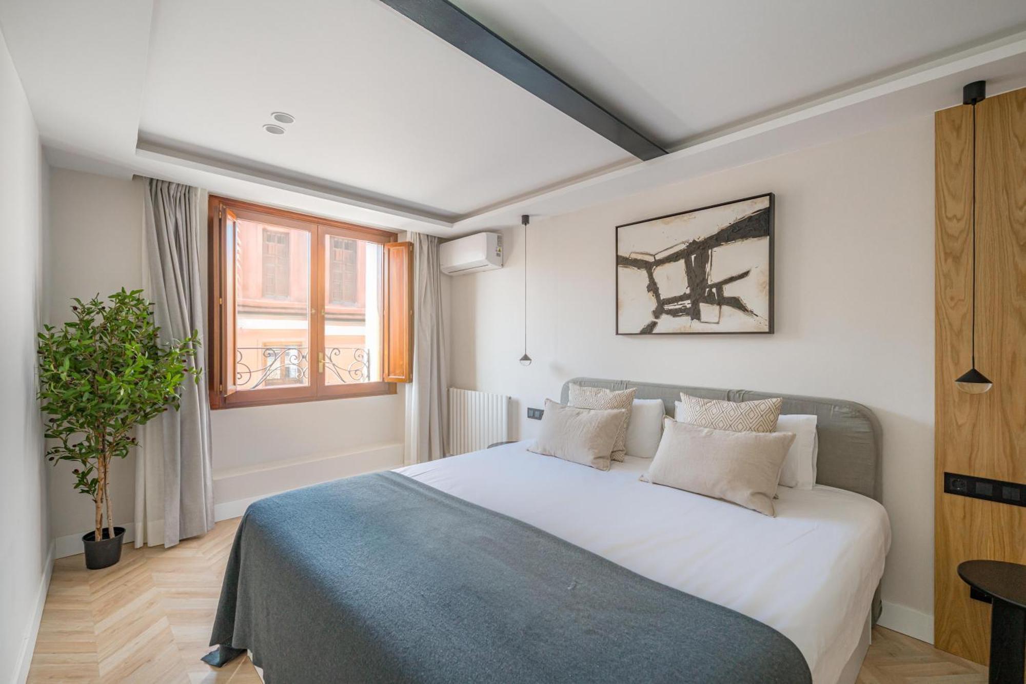 Puerta Del Sol 3br 3bh