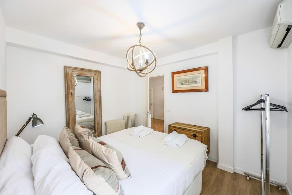 Urban Oasis In - Steps From River Manzanares Madri