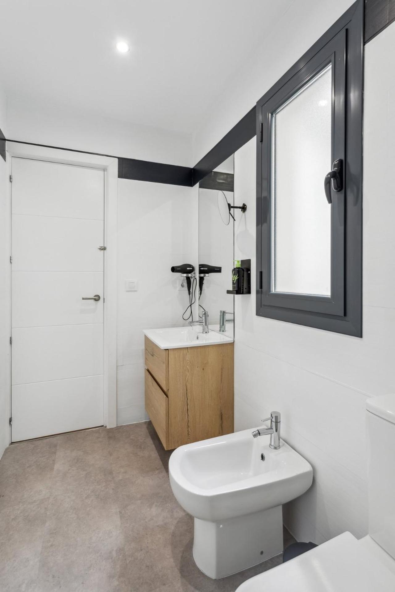 Apartamento Limehome Calle De La Paloma