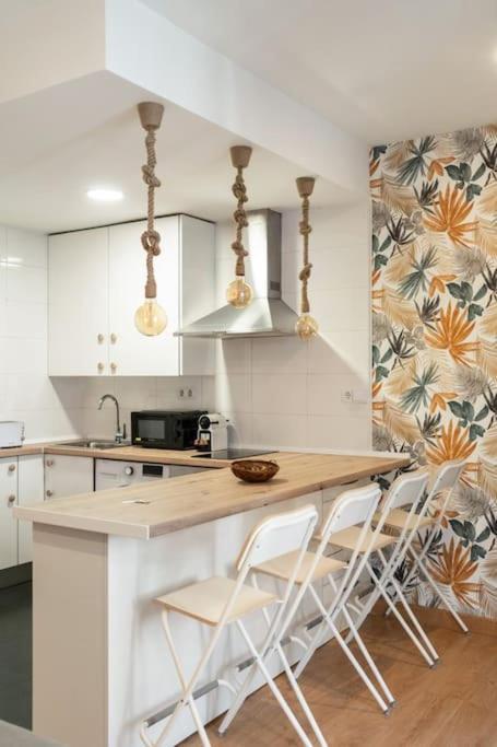 Exterior Flat In The Golden Mile In - 3 Madri