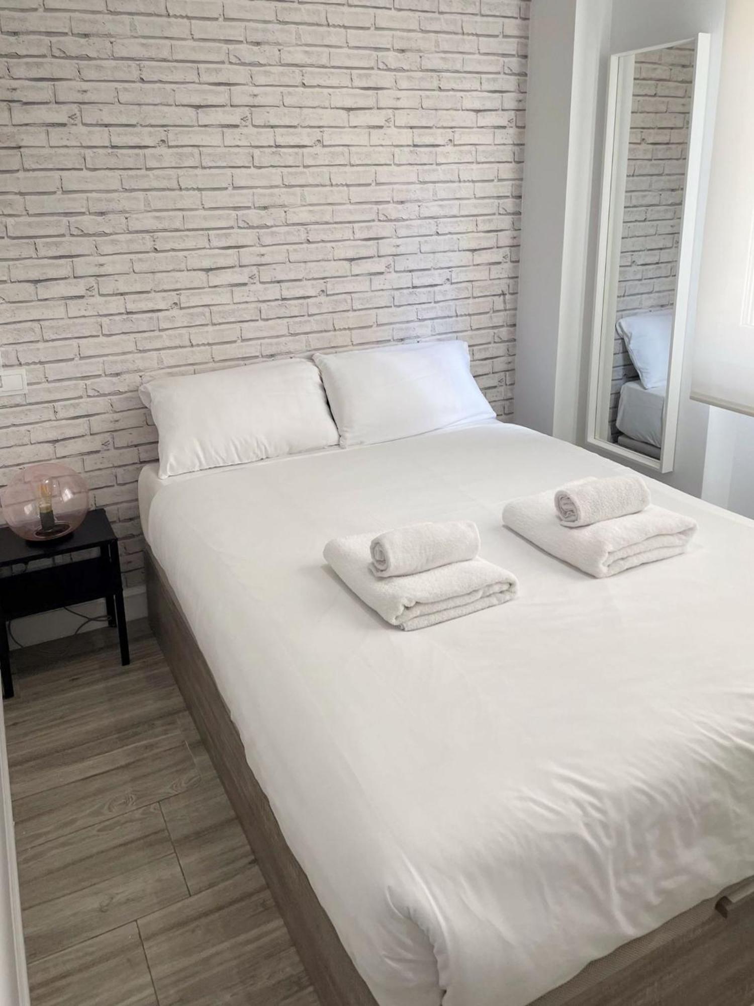 Exyca Malasana Apartment Madrid