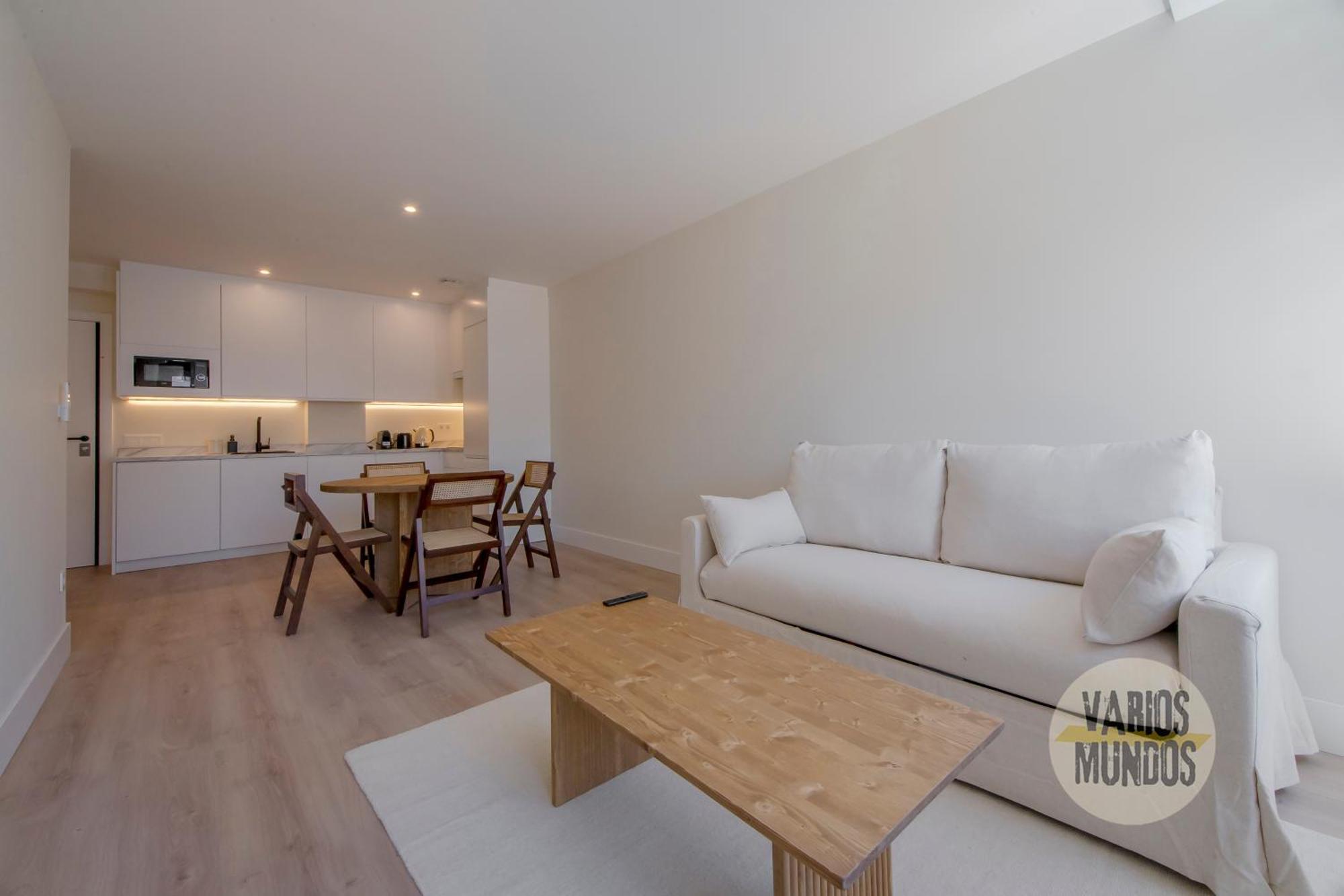 Apartamento Tu Refugio 4 En Malasana, Conoce San Bernardo 20 *
