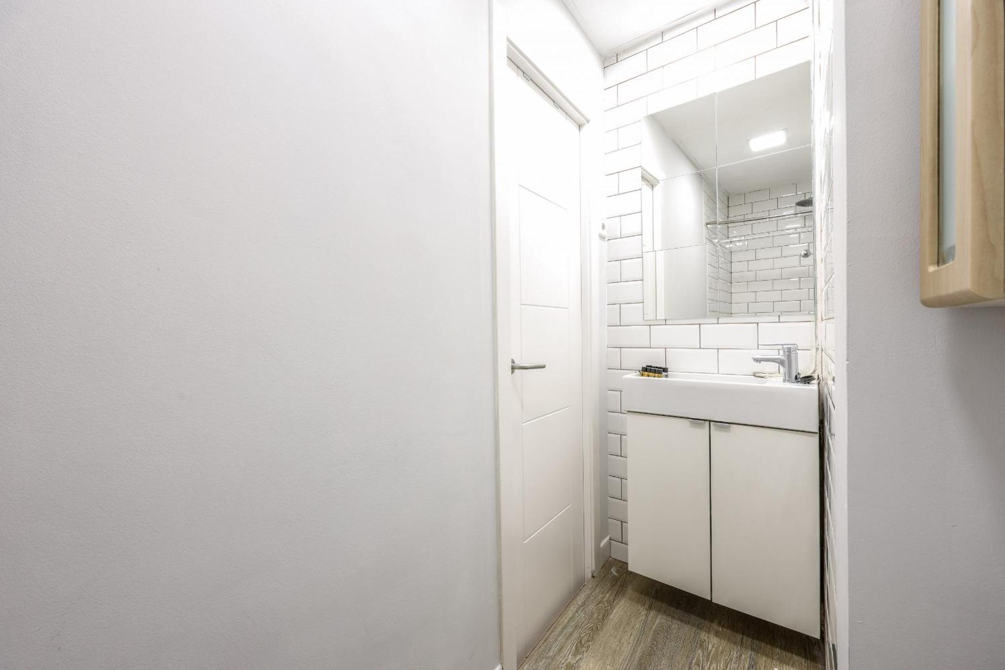 Pequeno Reformado En Tirso De Molina Apartment