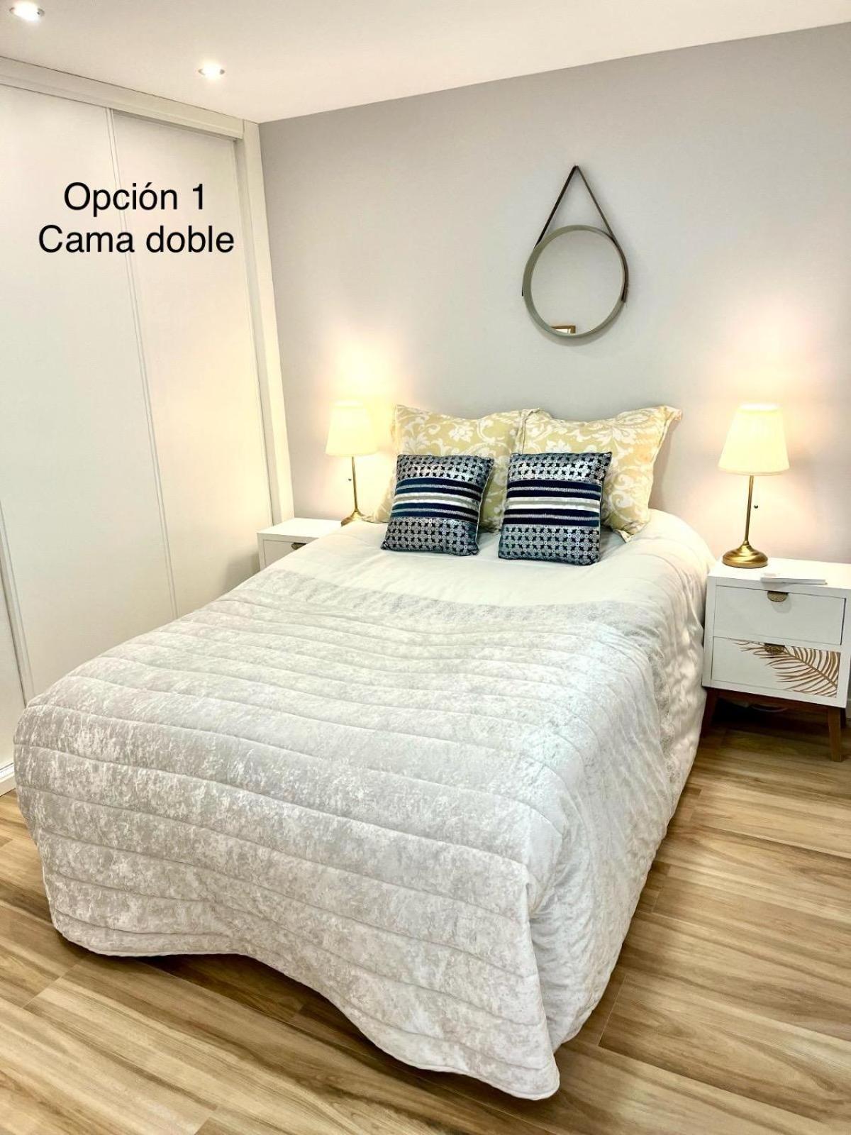 Modern By The Airport-ifema Gasthof Madrid