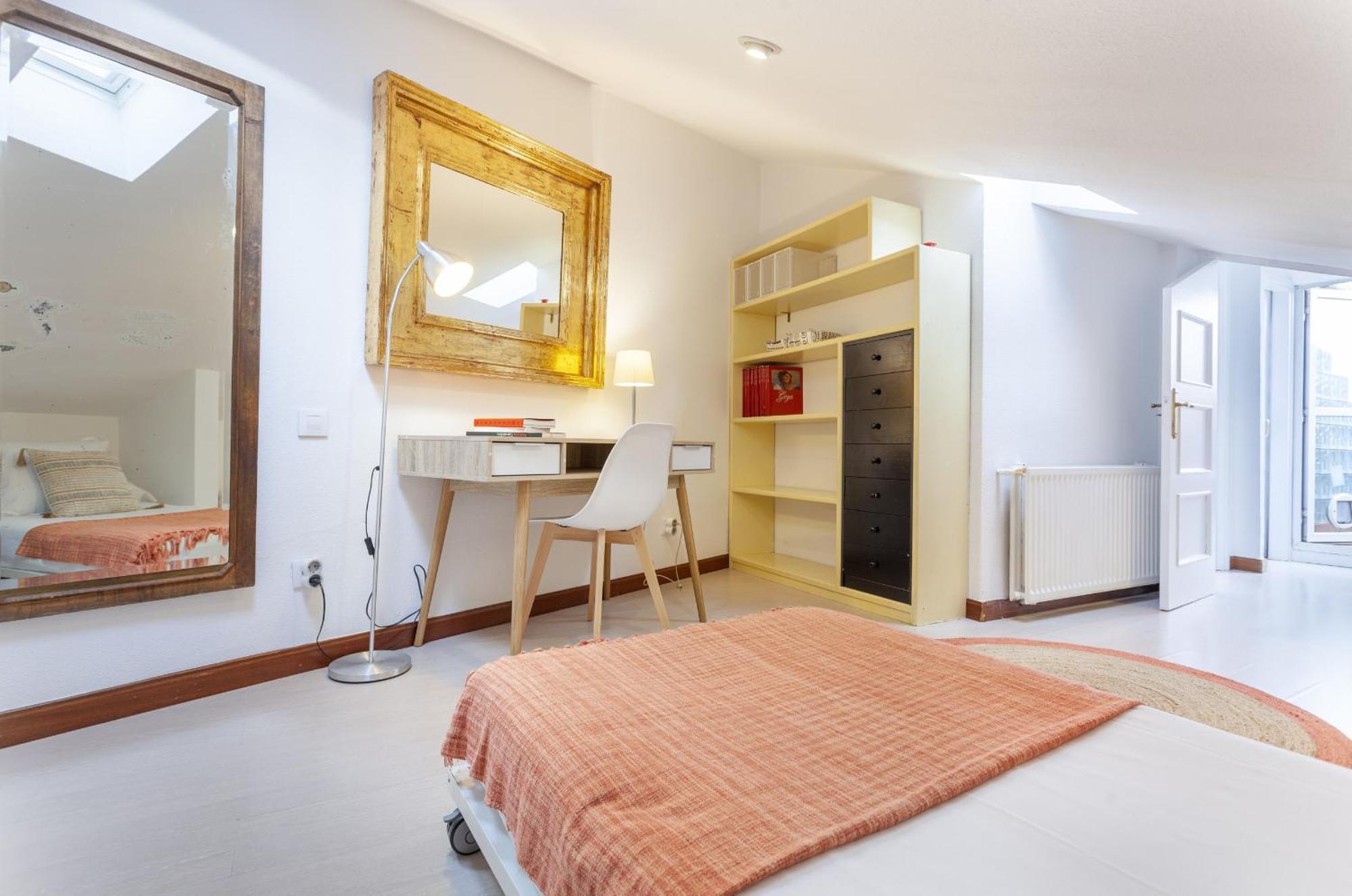 Mit House Tribeca Duplex En * Madrid
