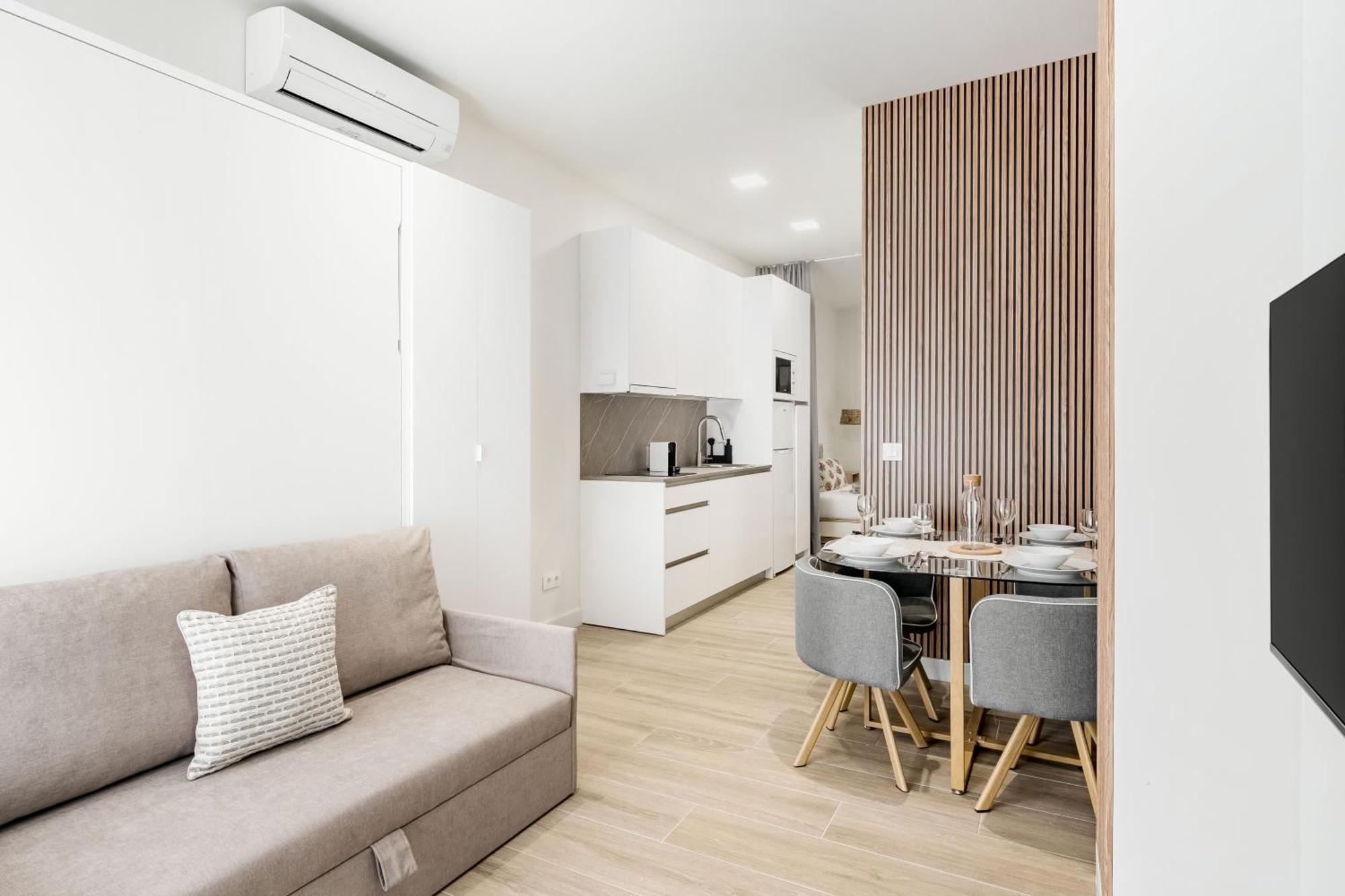 Charming Castilla Cuzco Apartment Madrid