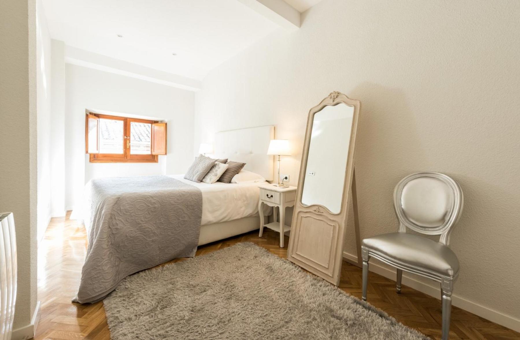 Chueca Penthouse Apartment *
