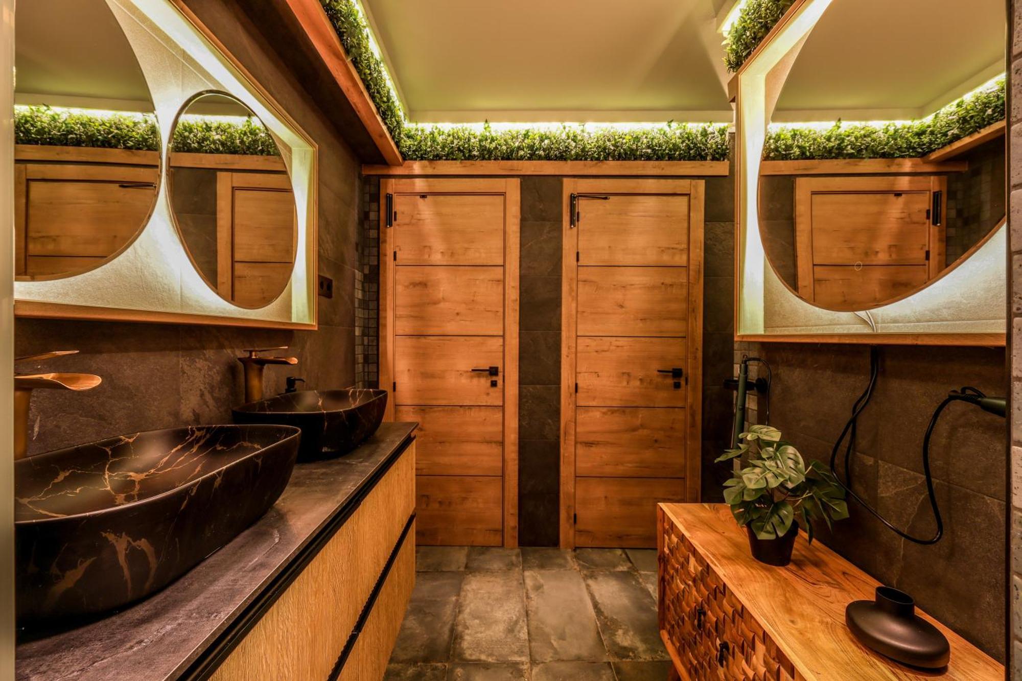 Eliseo - Livingcoworking - Malasana Albergue *