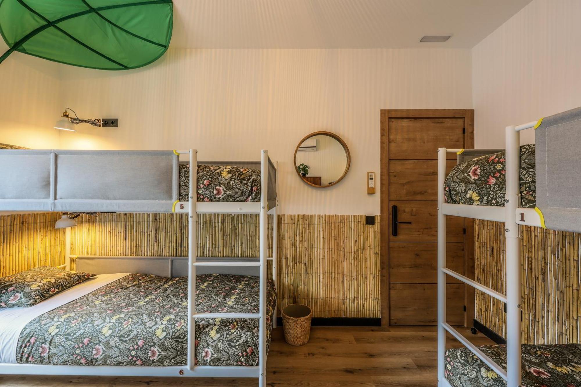 Eliseo - Livingcoworking - Malasana Albergue *